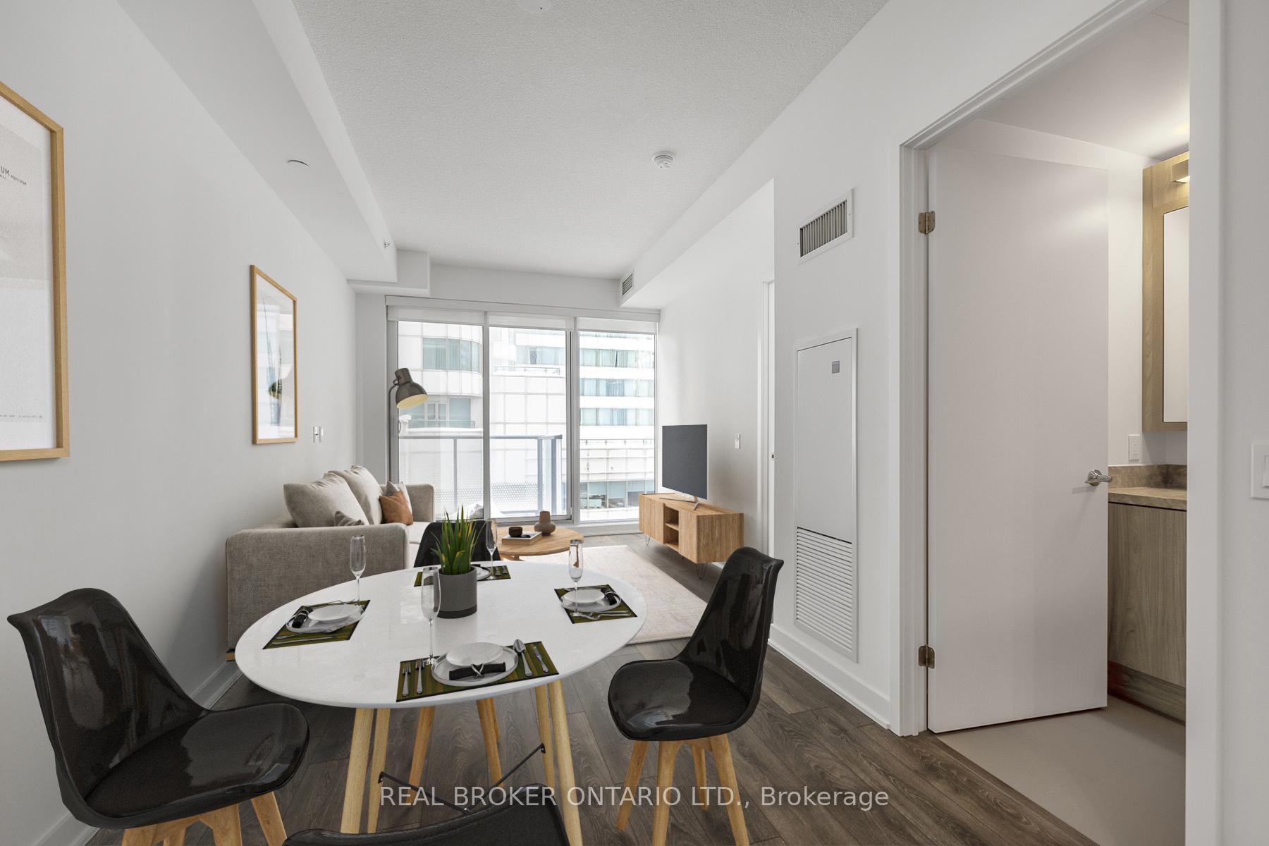 1 Bedroom Condo at 125 Blue Jays, Toronto For sale