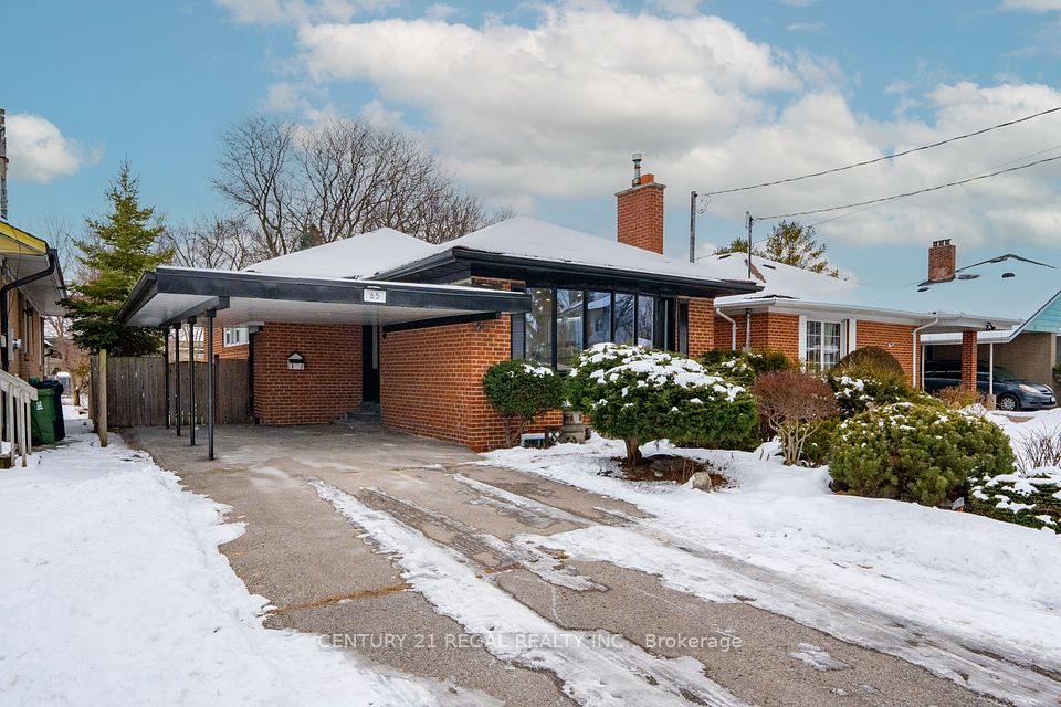 65 Mooregate Avenue, Toronto, ON M1K 3V9