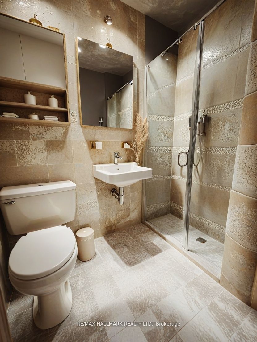 21 Thelma Avenue, #103
