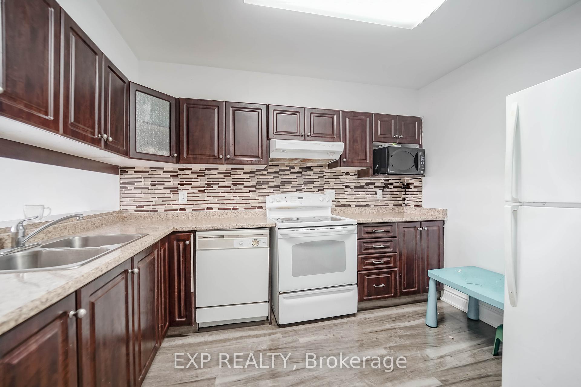 2 Bedrooms Condo at 236 Albion, Toronto For sale