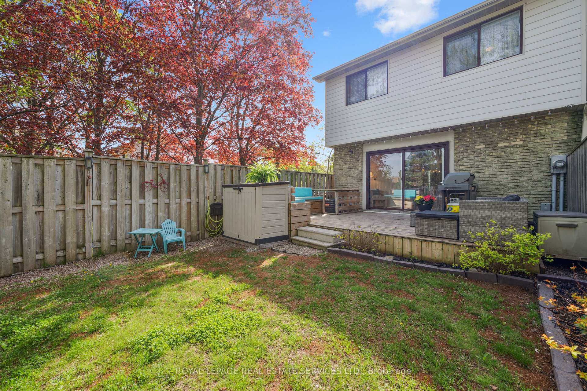 4 Bedrooms Condo at 6540 Falconer, Mississauga For sale