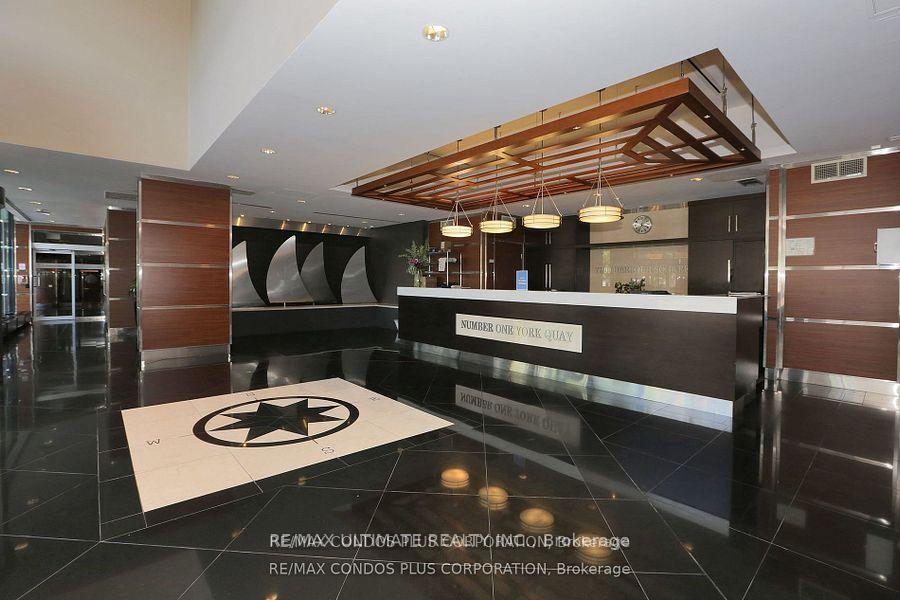 1 Bedroom Condo at 77 Harbour, Toronto For sale