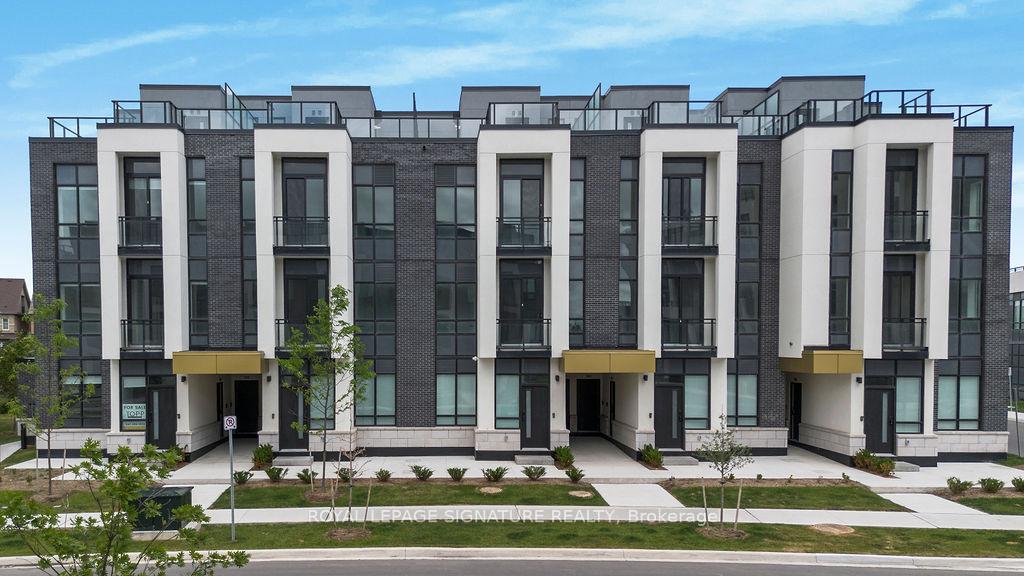 2 Bedrooms Condo at 3025 Trailside, Oakville For sale