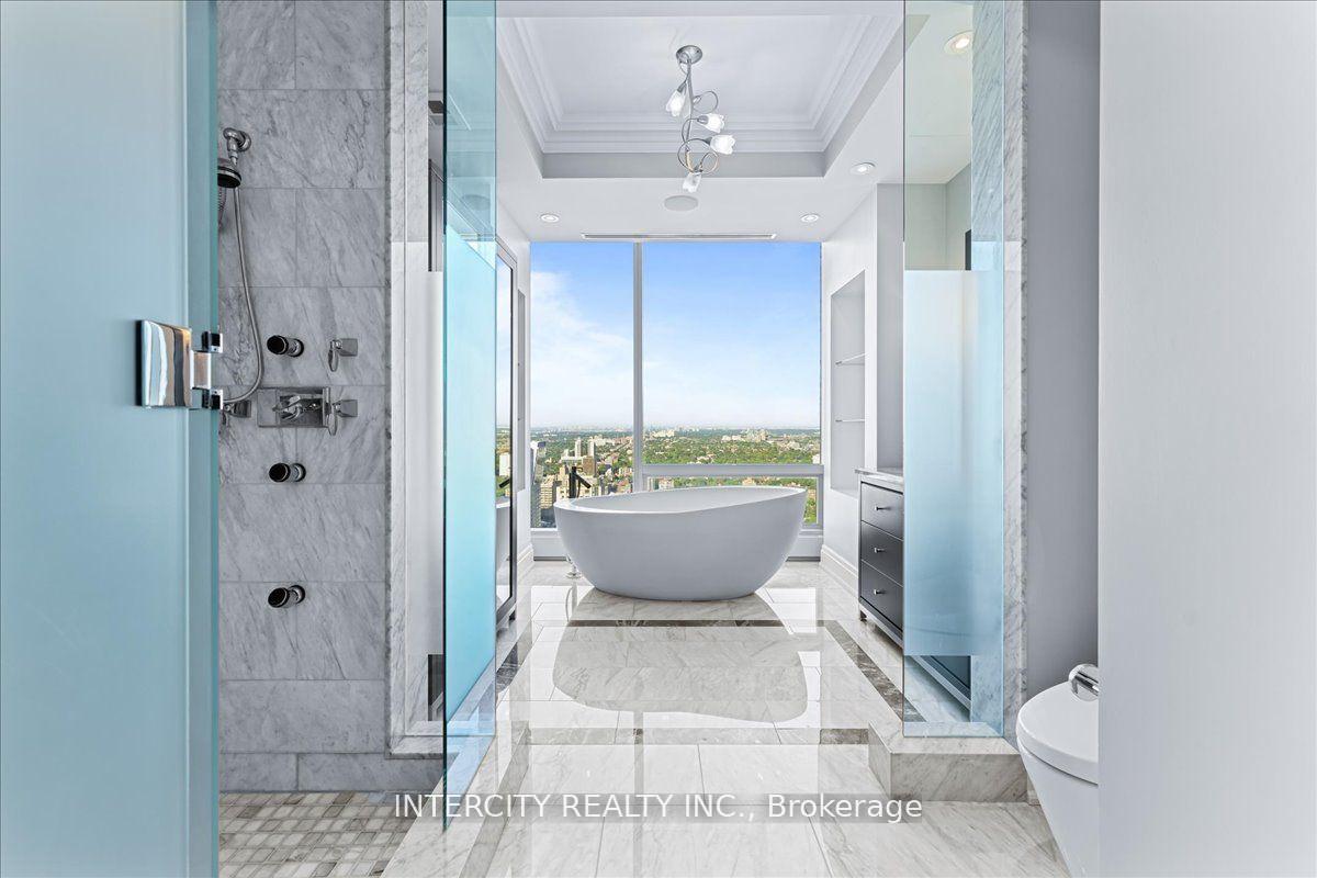 3 Bedrooms Condo at 50 Yorkville, Toronto For sale