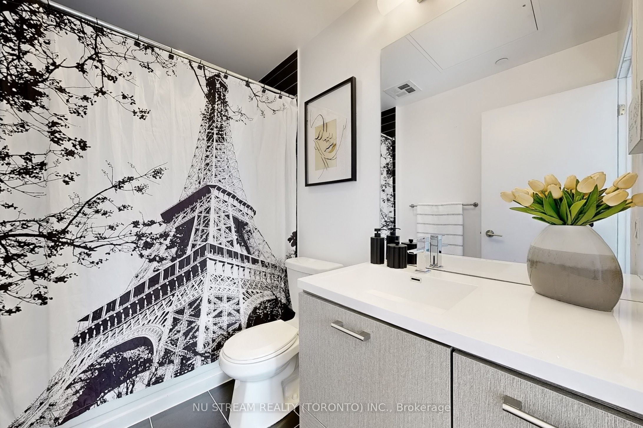 87 Peter Street, #2302