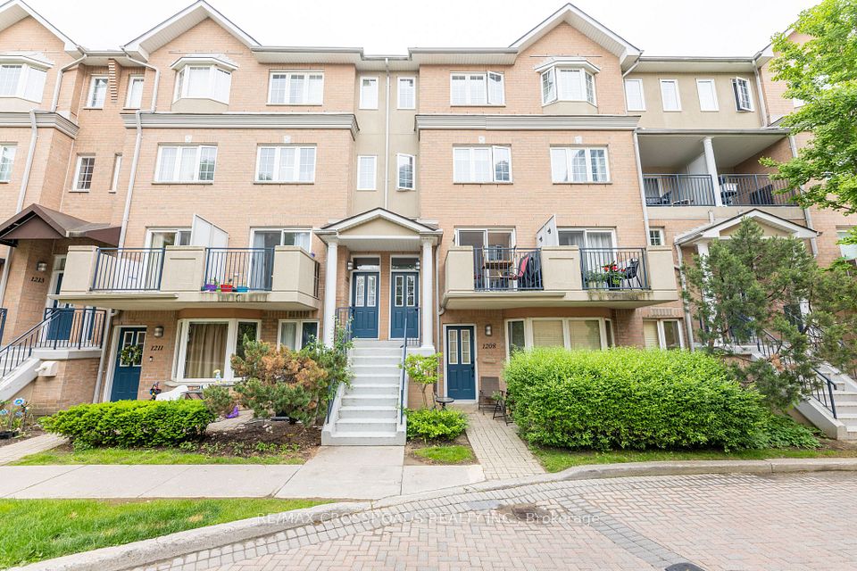 28 Sommerset Way