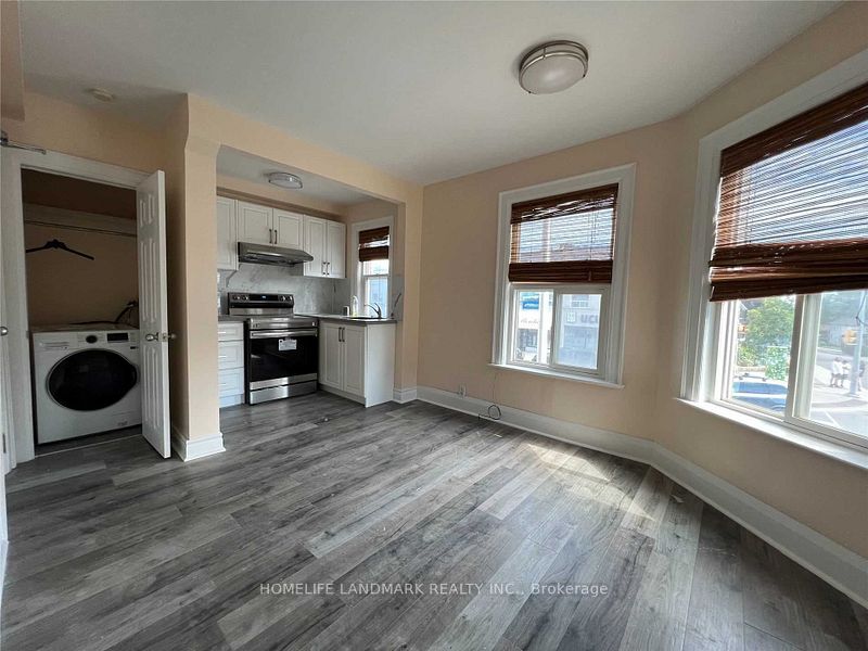 2398 Bloor Street W, #Apt 1