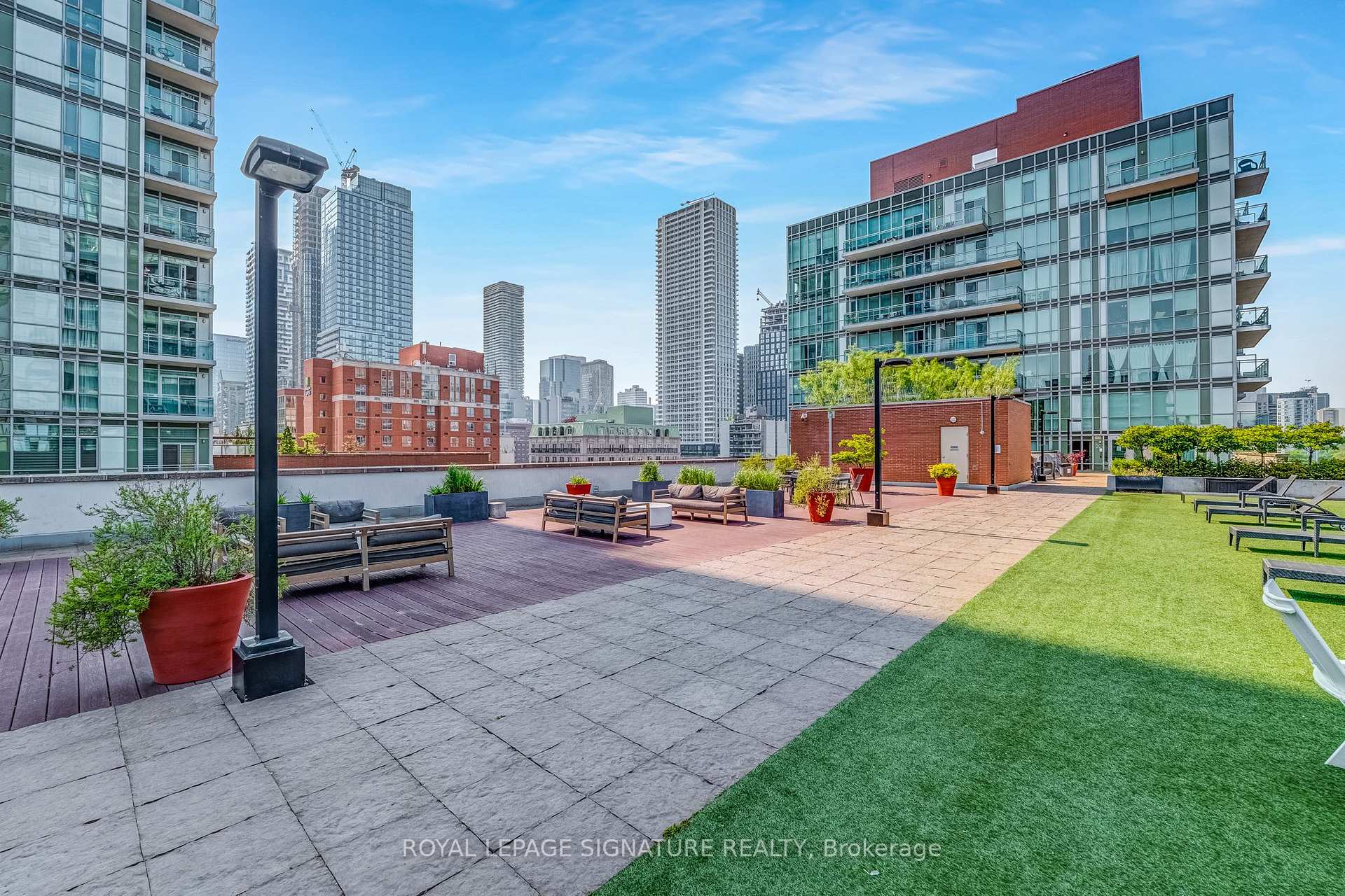 1 Bedroom Condo at 116 George, Toronto For sale