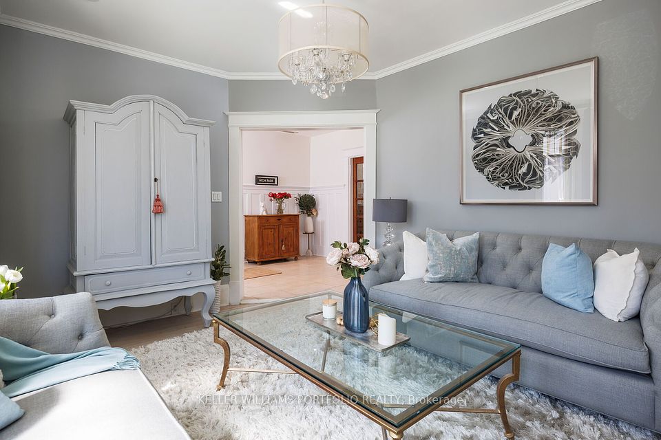 Front Sitting Room