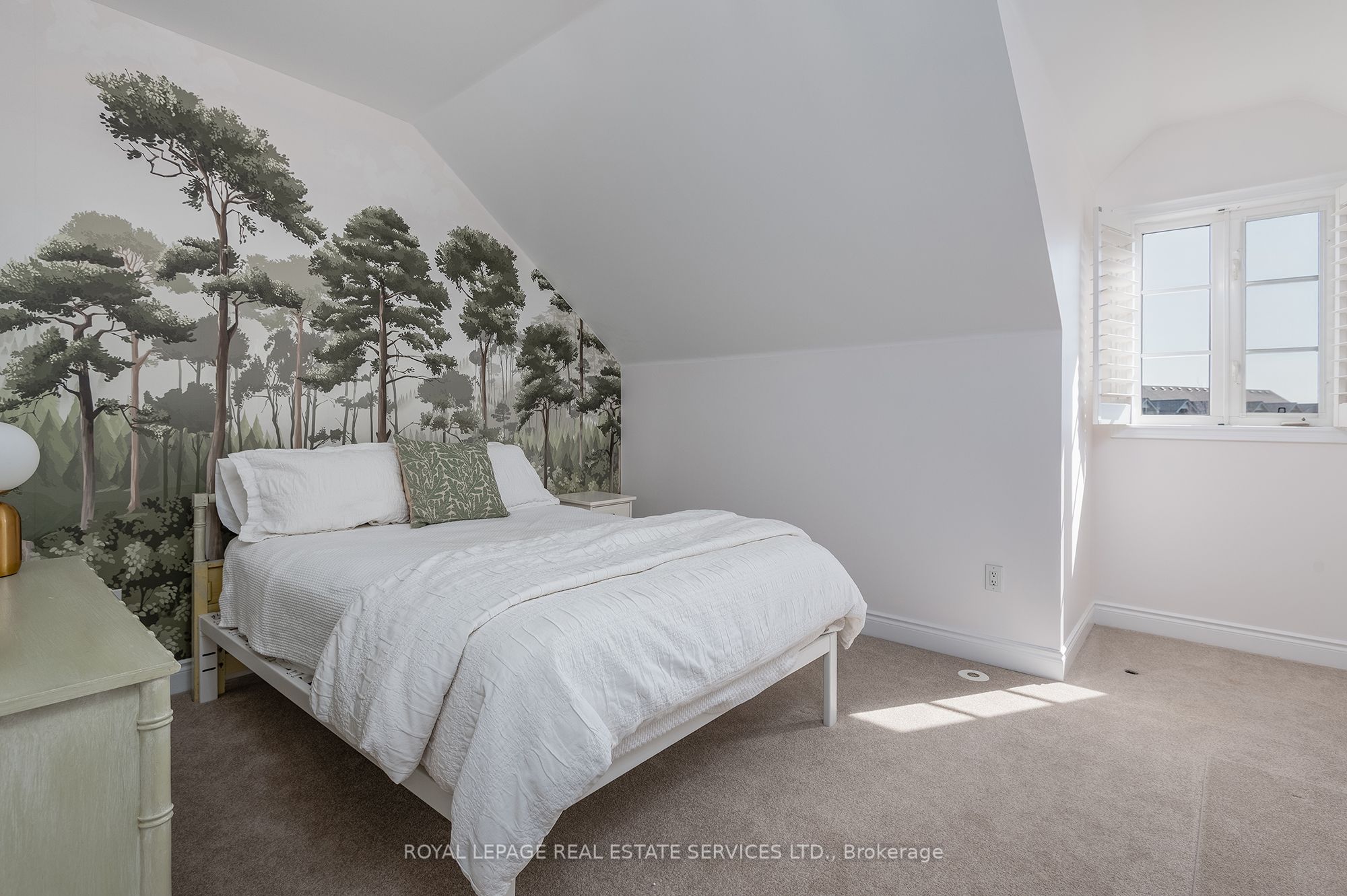 20 Shires Lane, #4