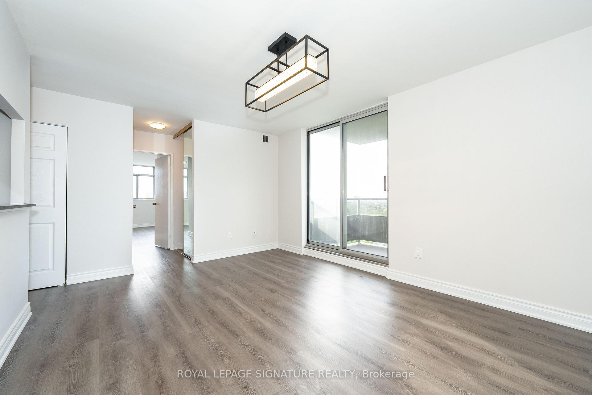 3 Bedrooms Condo at 3151 Bridletowne, Toronto For sale