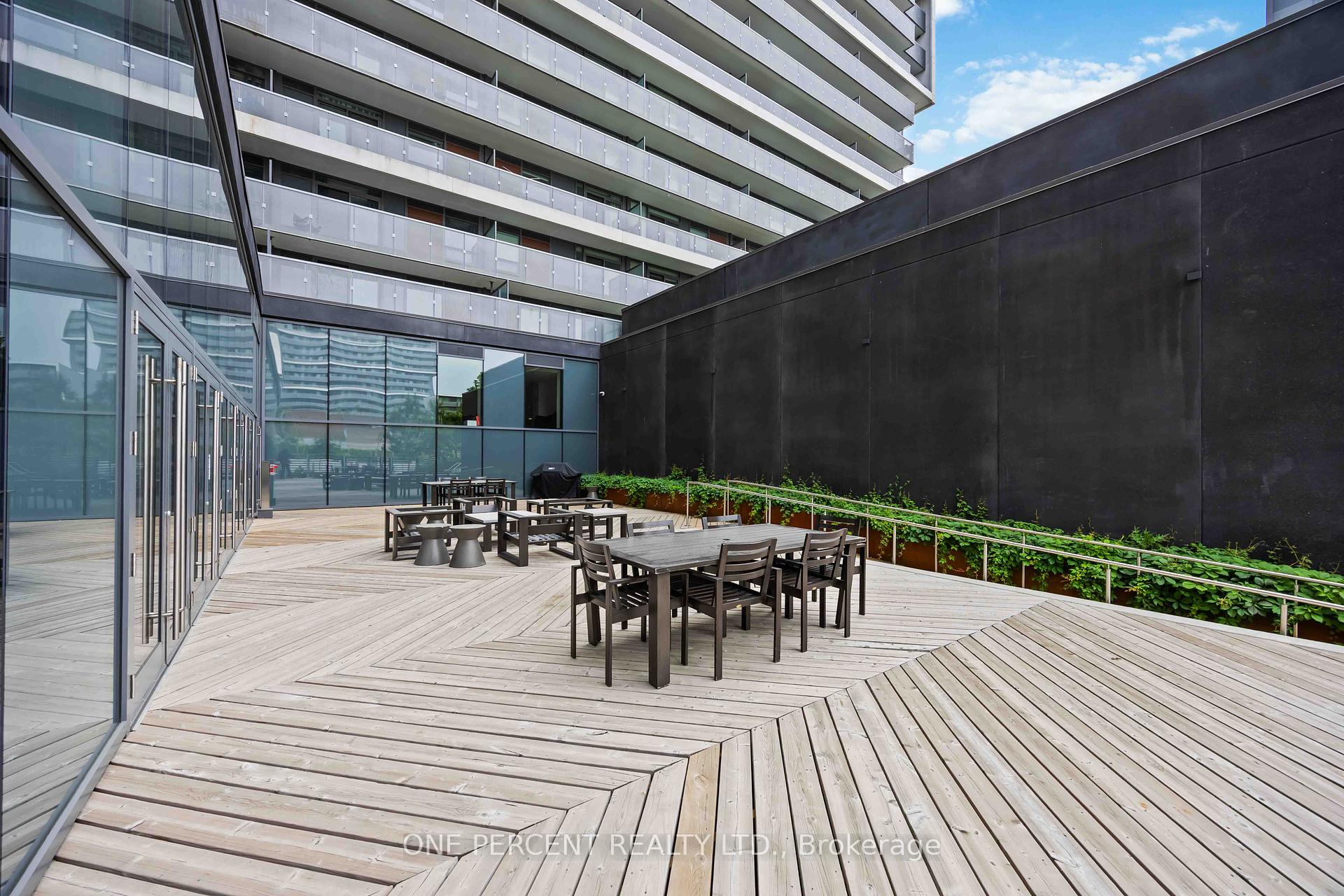 1 Bedroom Condo at 120 Varna, Toronto For sale