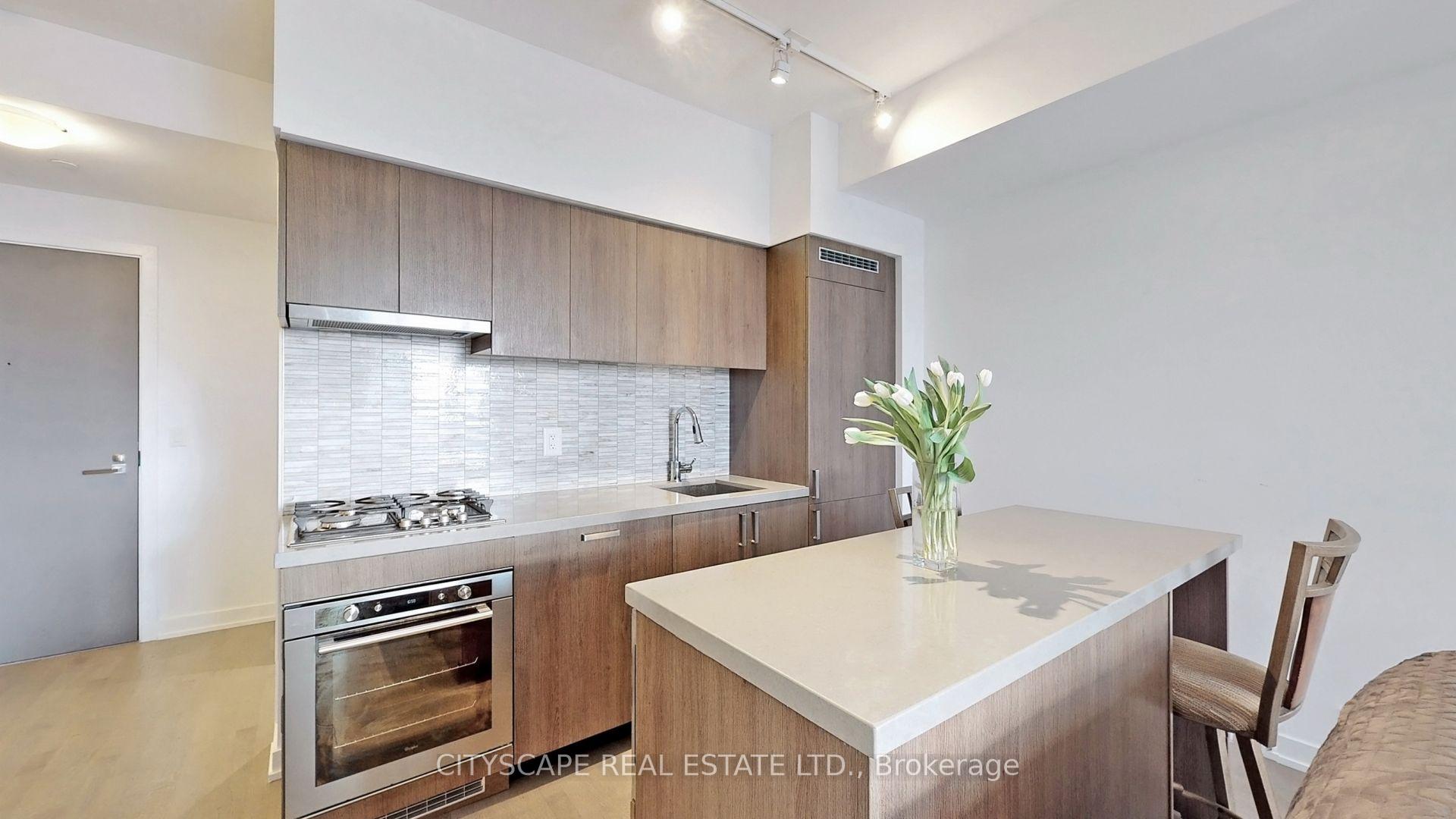 2 Bedrooms Condo at 501 St Clair, Toronto For sale