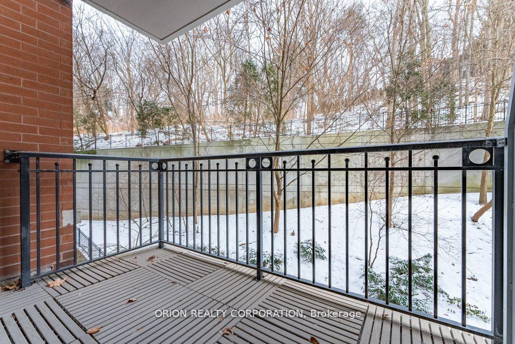 2 Bedrooms Condo at 38 William Carson,  Toronto For sale