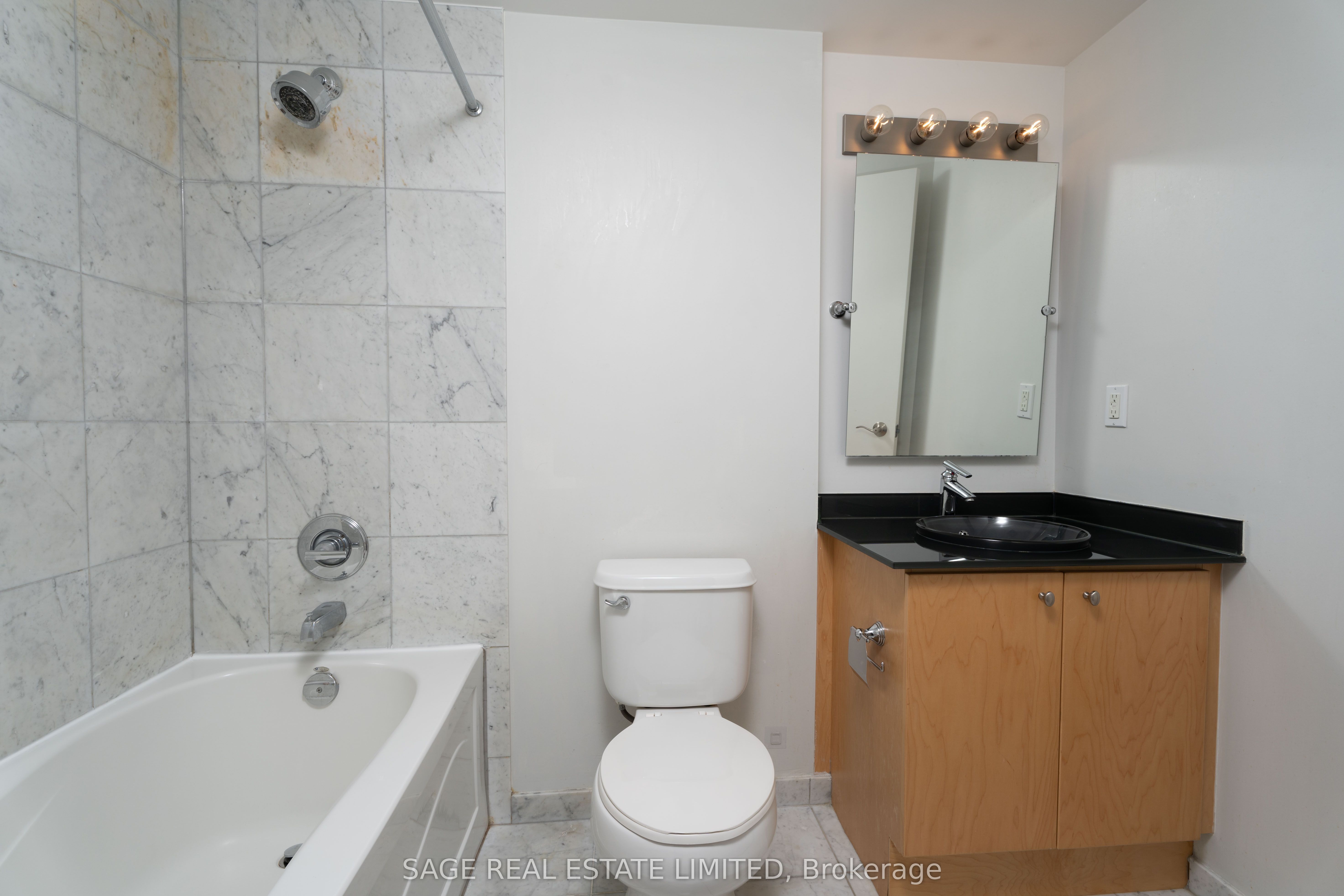 8 Scollard Street, #411