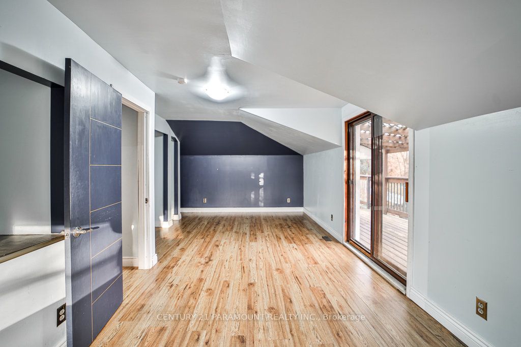 23 Hope Street W