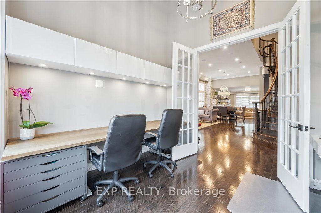 50 Agincourt Circle
