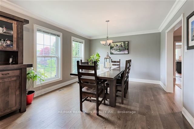 852 Norwick Road