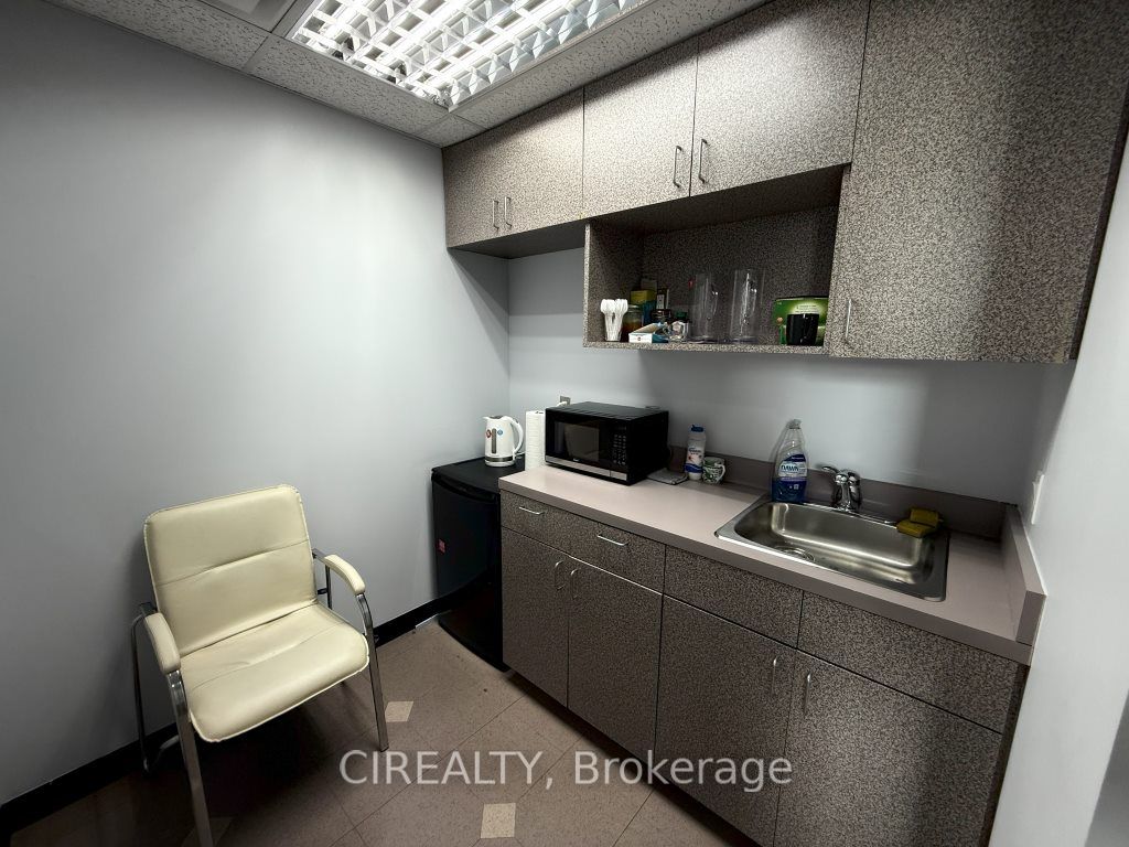 230 Watline Avenue, #Second Floor