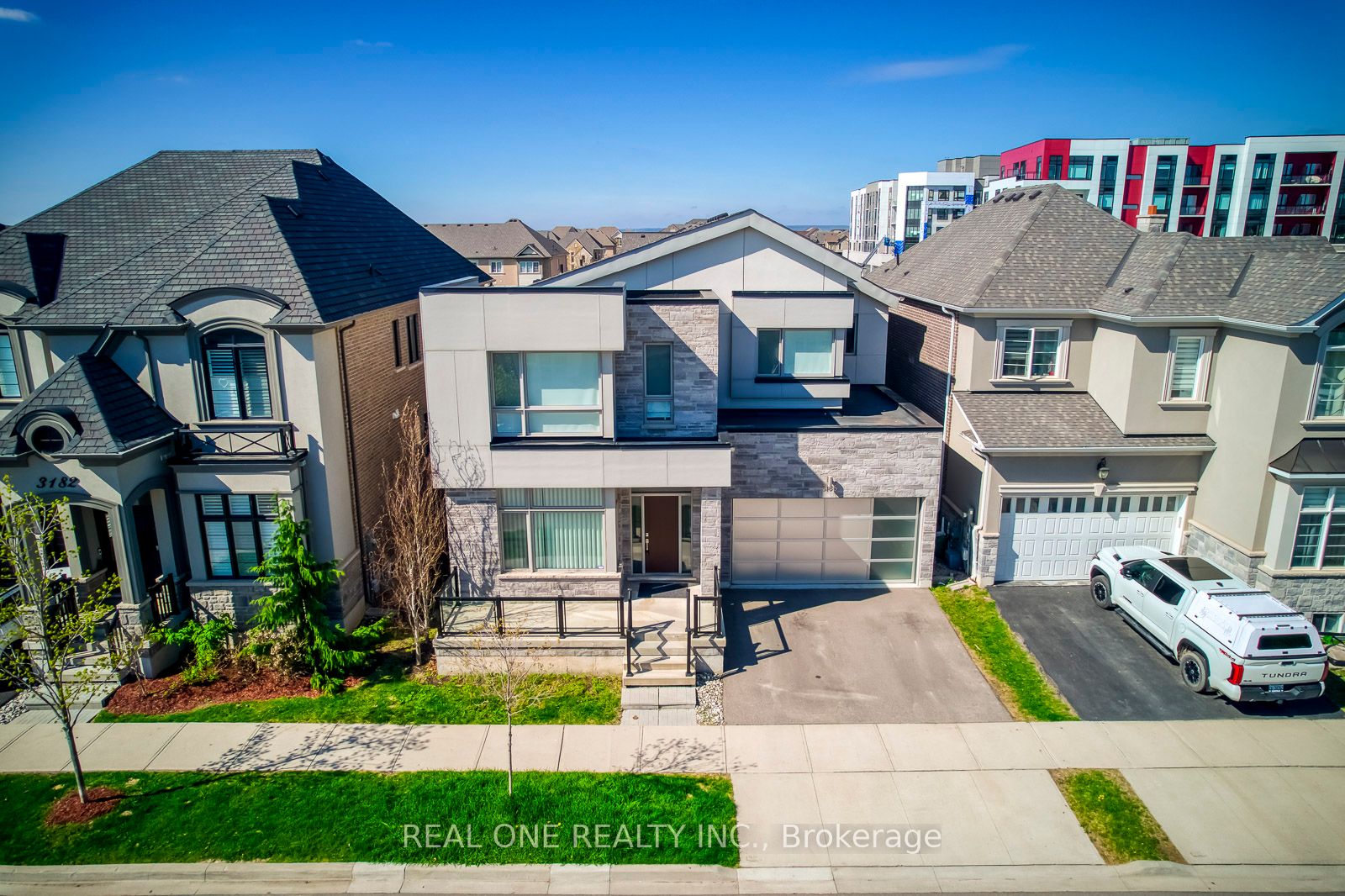 3186 Hines Drive