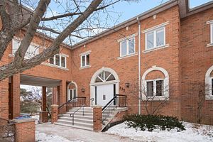 335 Renfrew