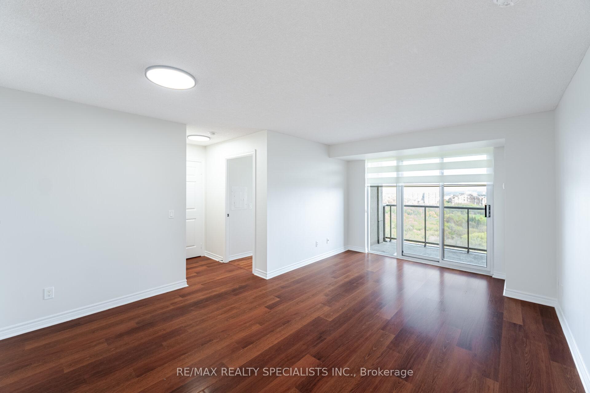 3 Bedrooms Condo at 700 Humberwood, Toronto For sale