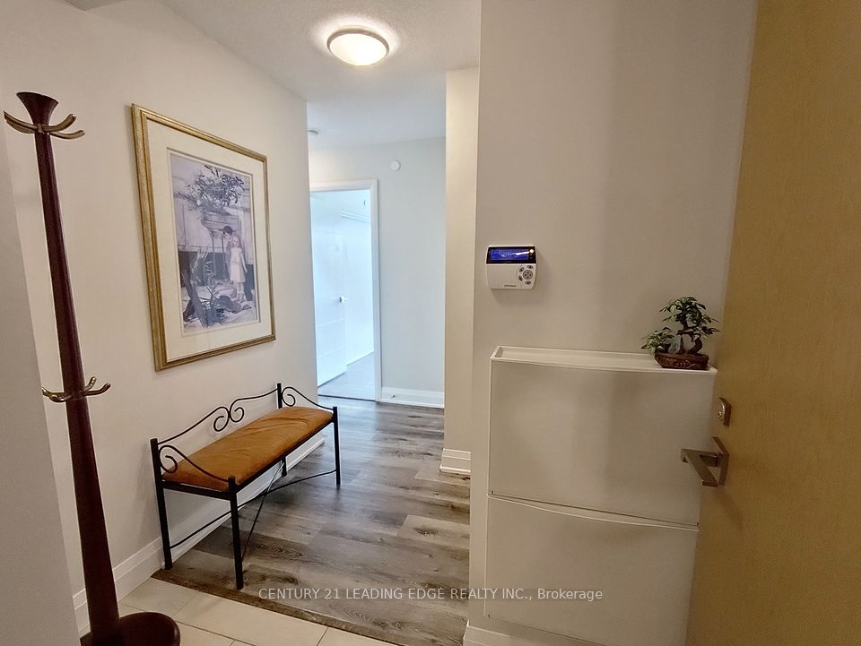 #1010 - 18 Uptown Drive, Markham, ON L3R 5M5