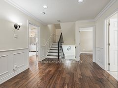 32 Rosebury Lane