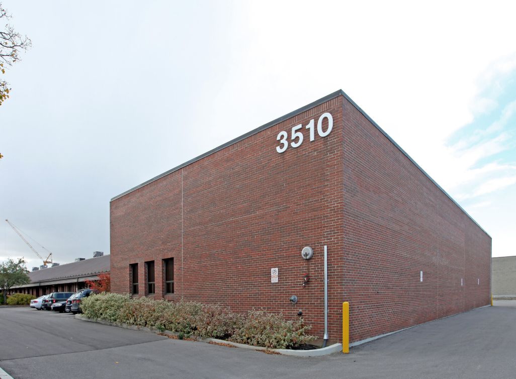 3510 Pharmacy Avenue Unit# 6 Toronto E05 Ontario M1W 2T7