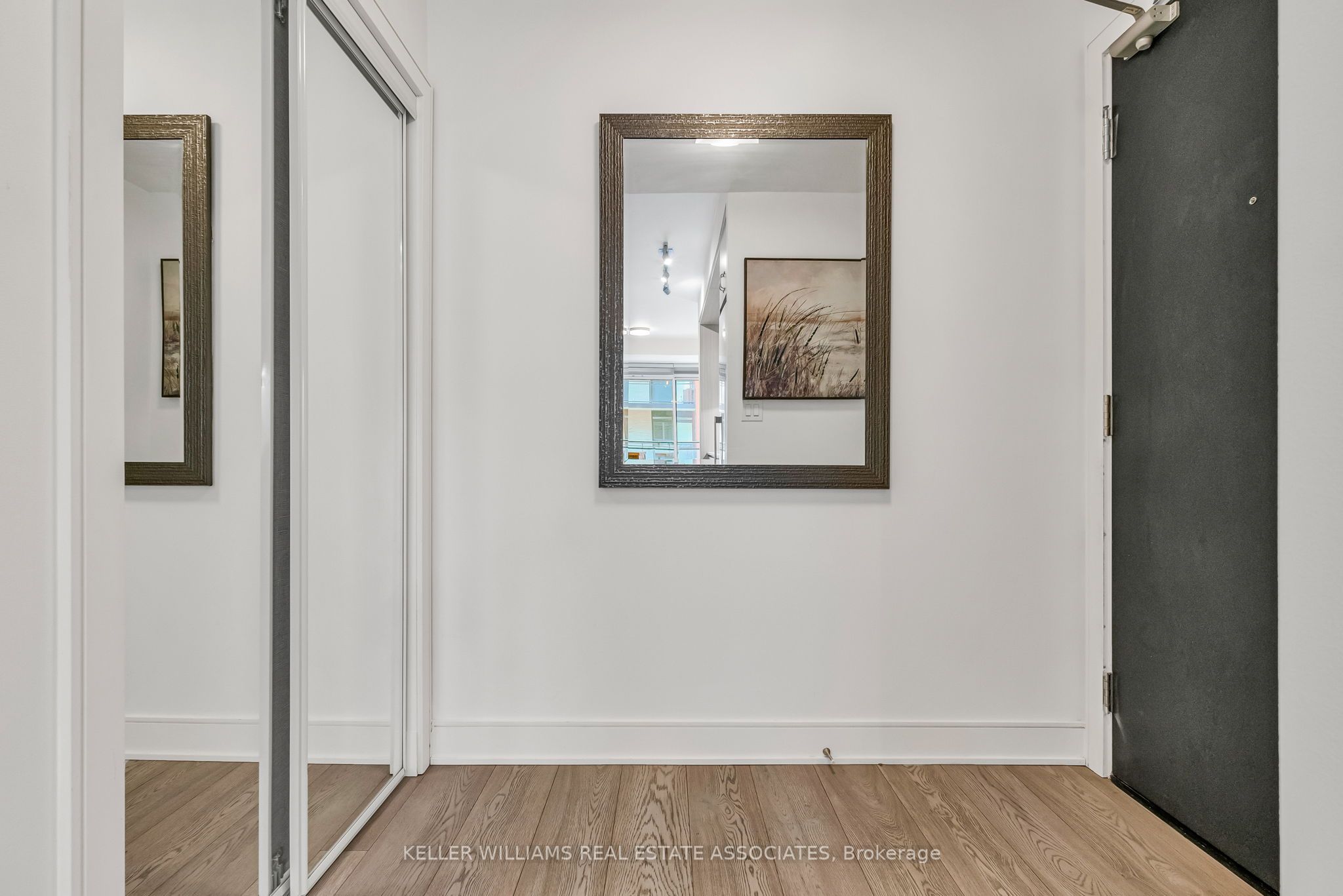 1575 Lakeshore Road W, #231