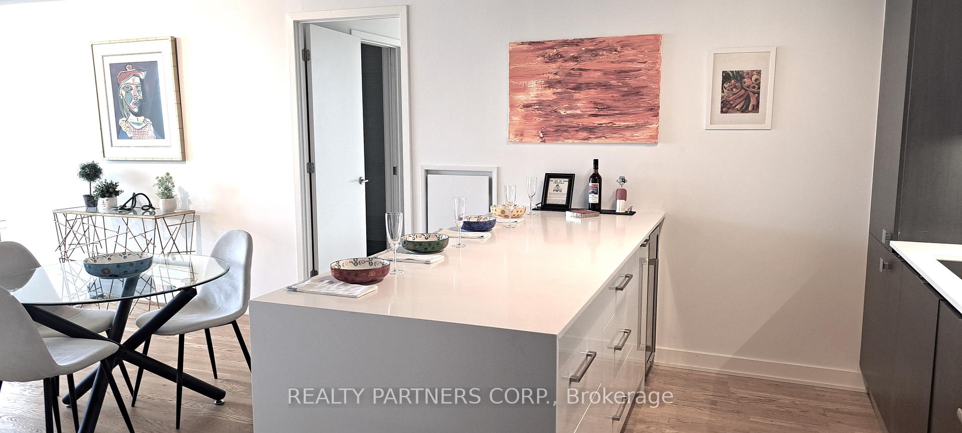 3 Bedrooms Condo at 8 Dovercourt,  Toronto For sale