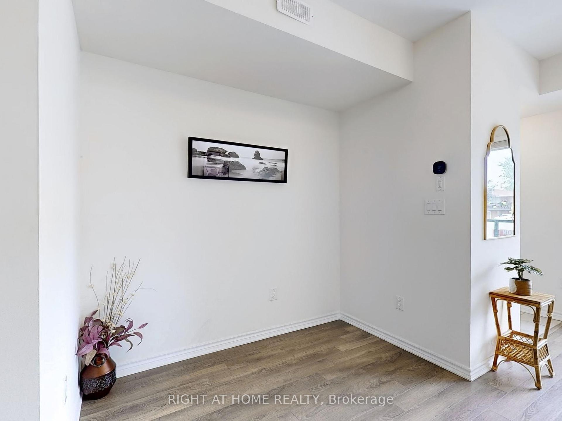2 Bedrooms Condo at 1081 Danforth,  Toronto For sale