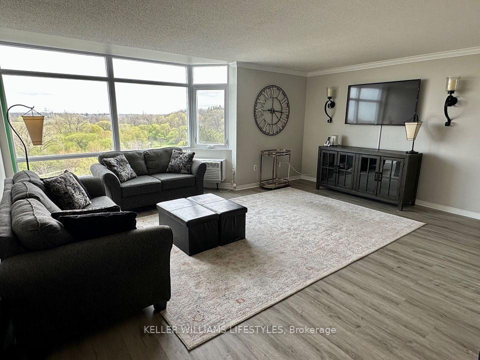 #710 - 45 Pond Mills Road, London South, ON N5Z 4W5