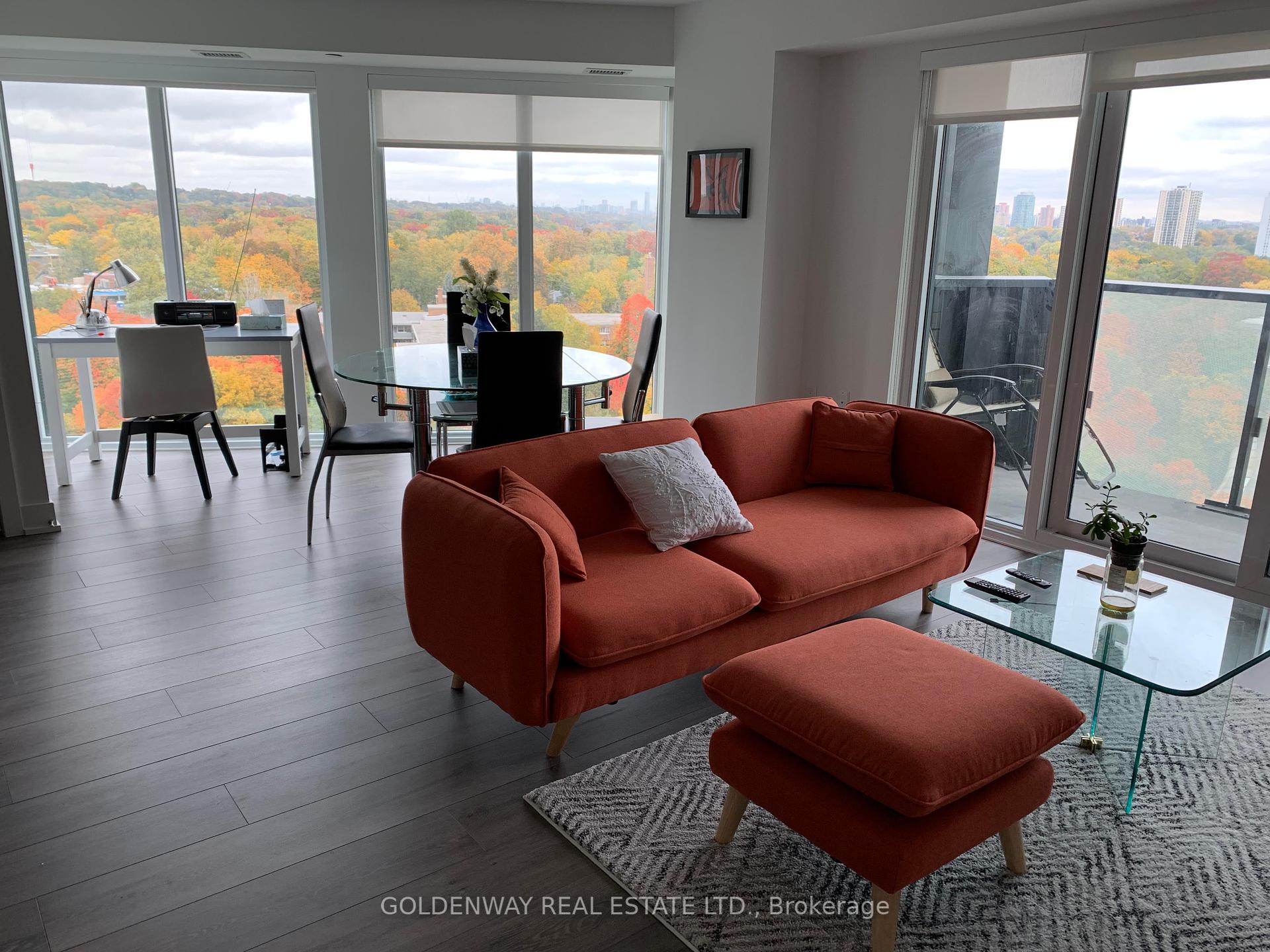 2 Bedrooms Condo at 575 Bloor St,  Toronto For sale