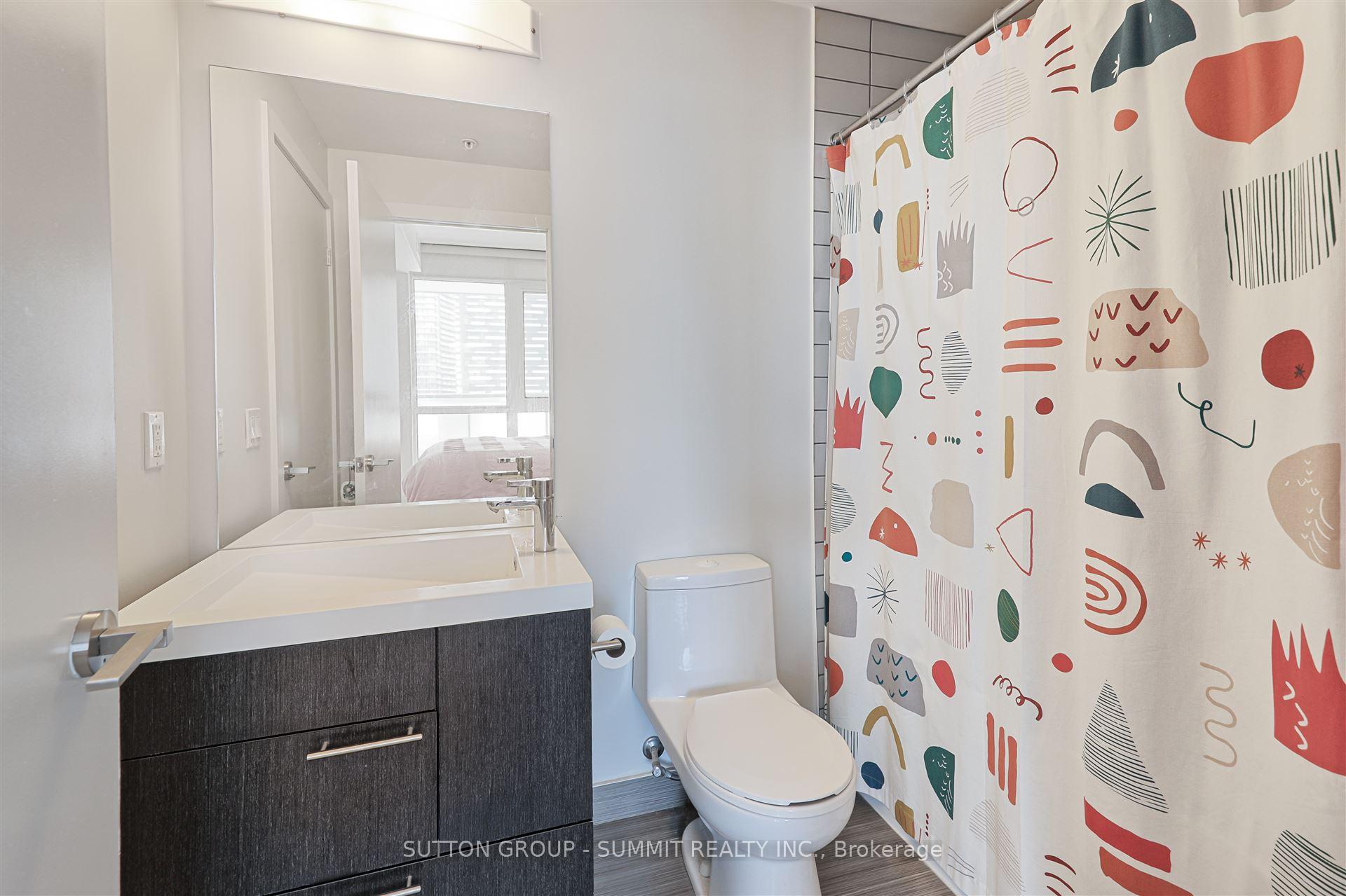 1 Bedroom Condo at 30 NELSON, Toronto For sale