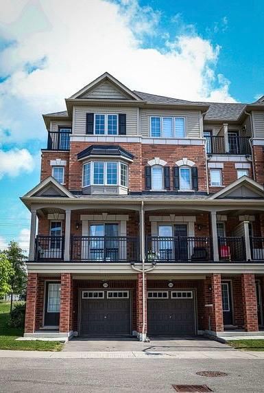2232 Chevron Prince Path, Oshawa, ON L1L 0H4