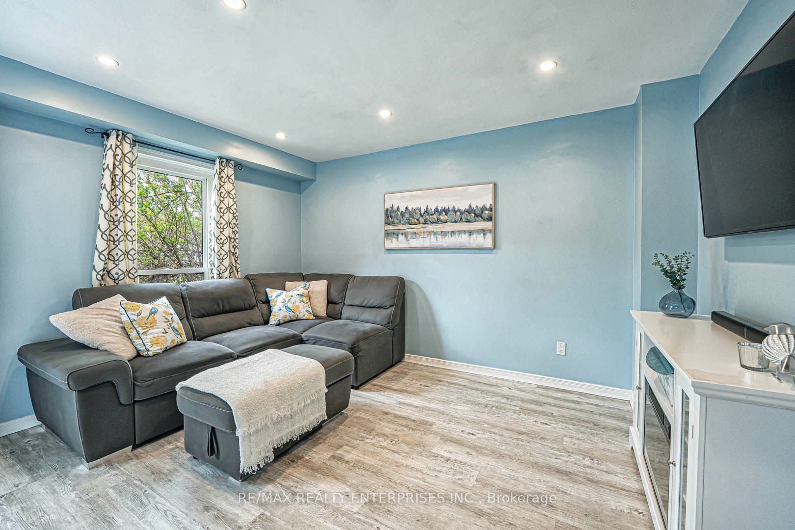 817 Merritt Drive