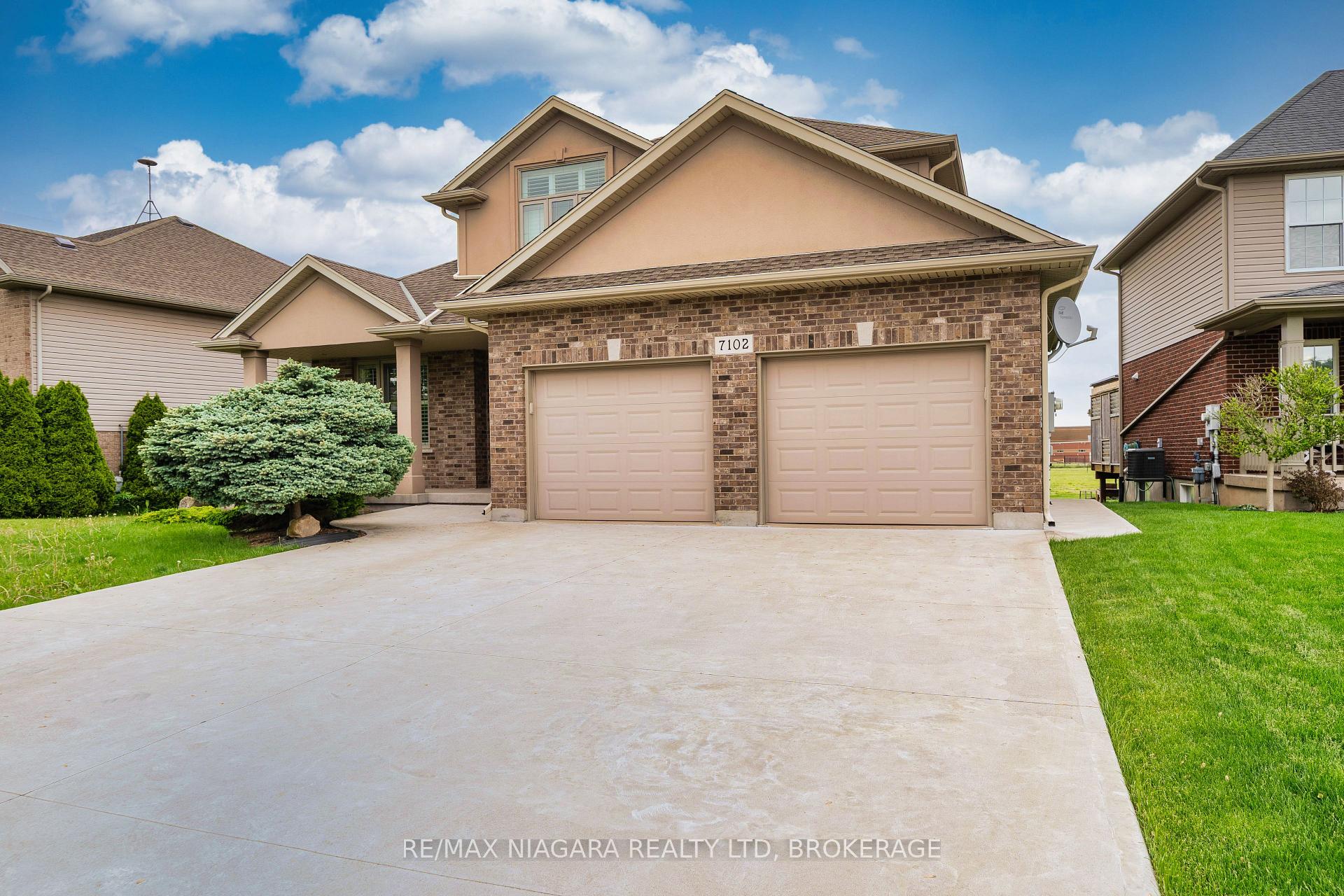 7102 ST MICHAEL Avenue, Niagara Falls, ON L2H 3N5