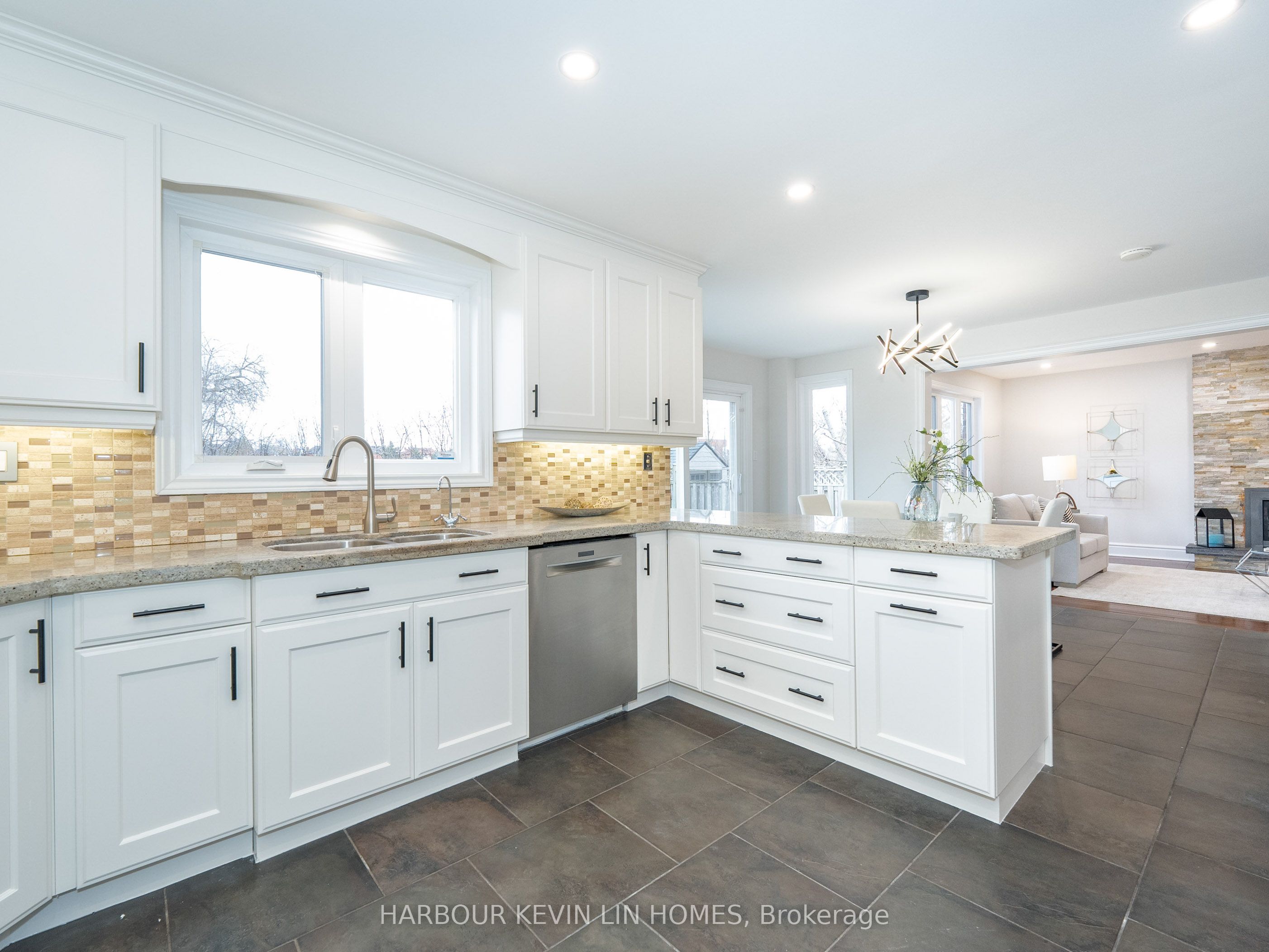 146 Valleymede Drive