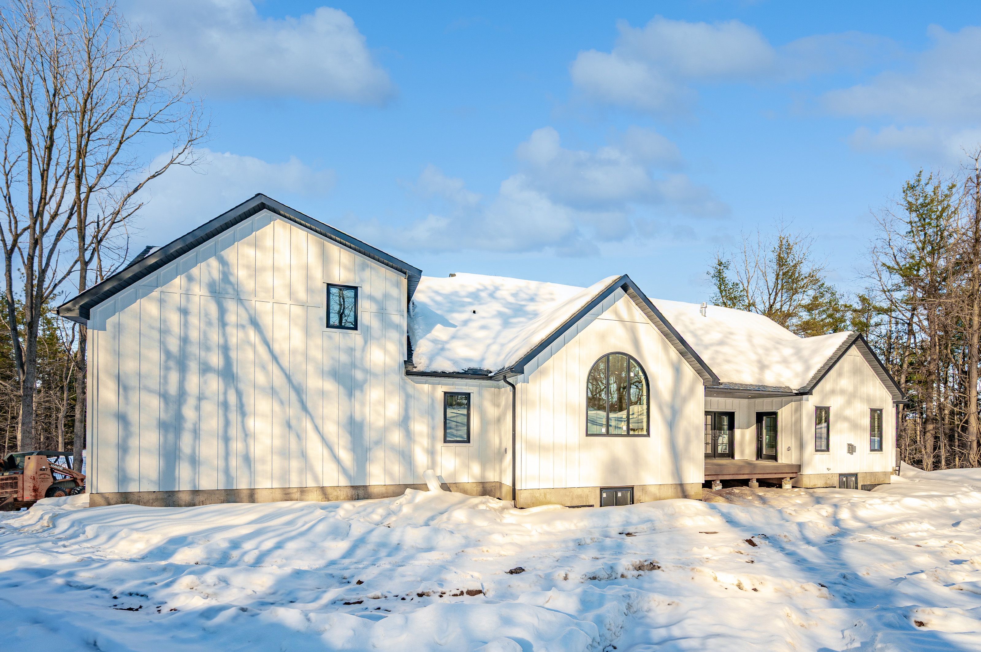 433 South River Road