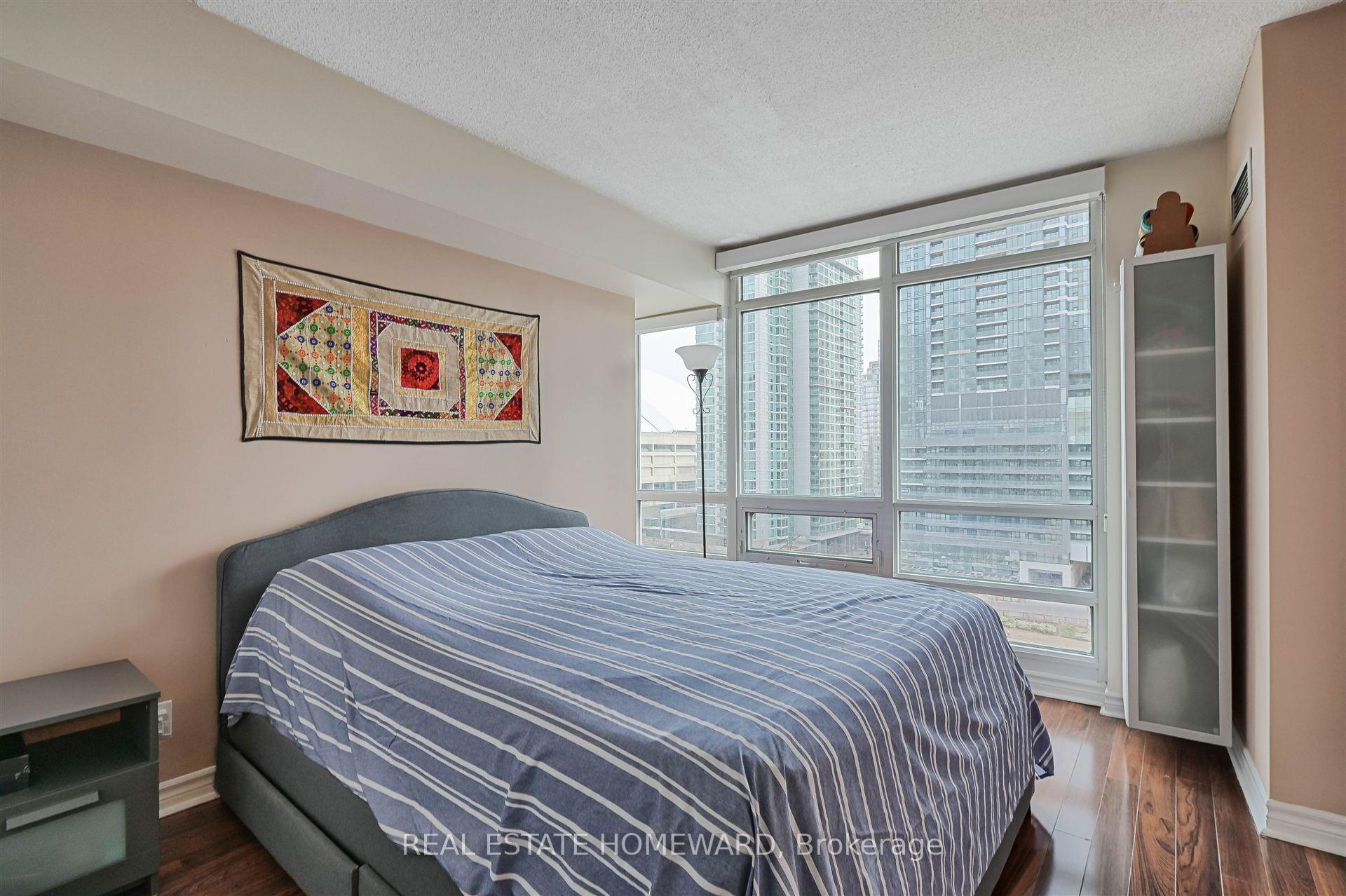 3 Bedrooms Condo at 397 Front, Toronto For sale