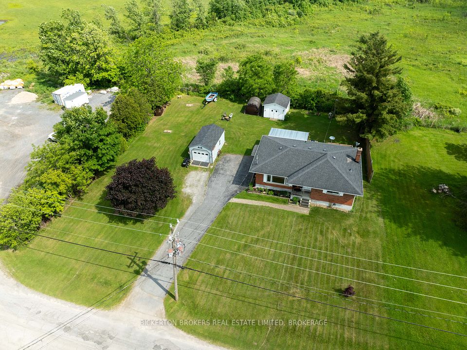 95 Railway Street, Lansdowne Village, ON K0E 1L0