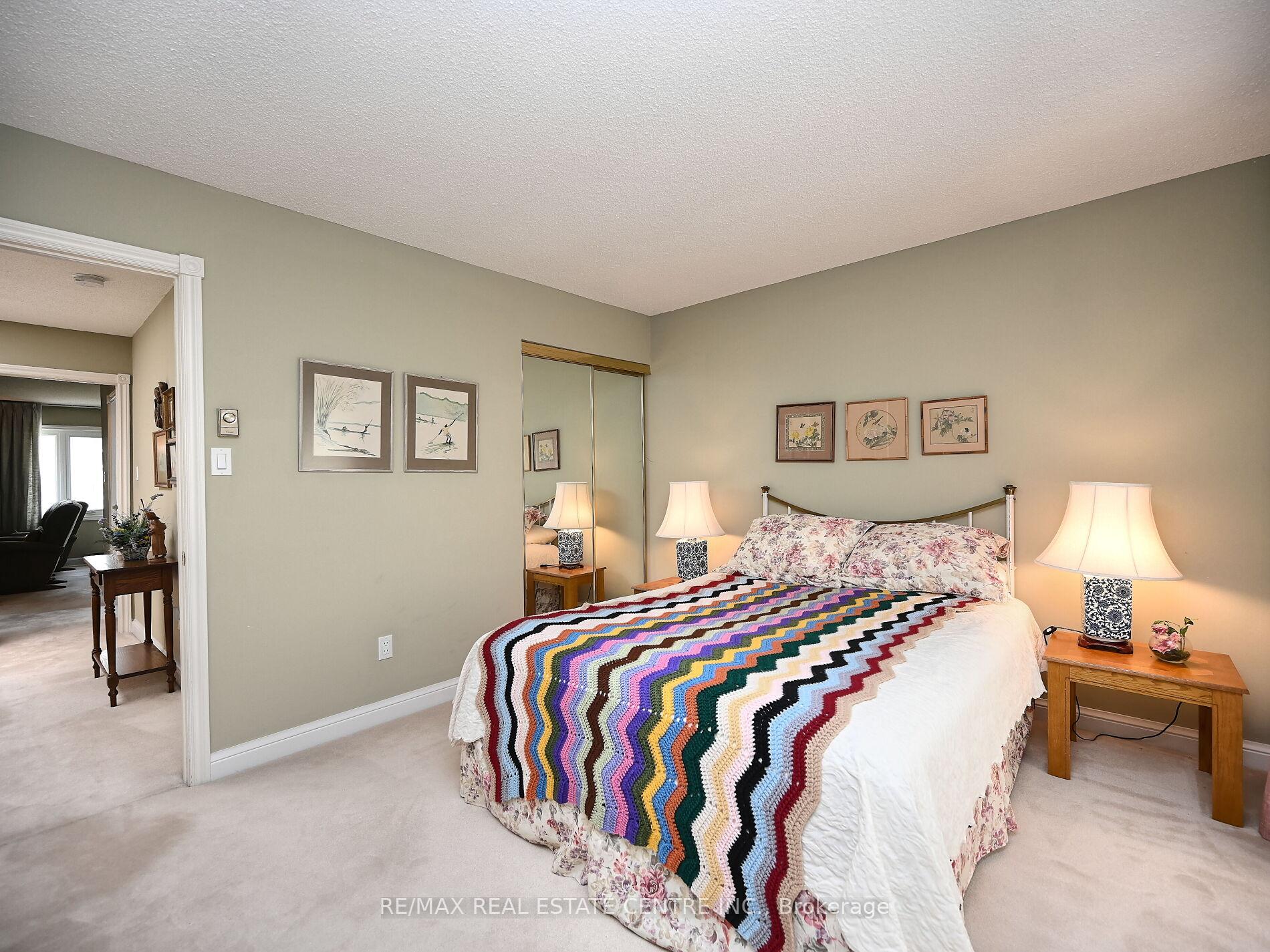 3 Bedrooms Condo at 3587 Kariya, Mississauga For sale