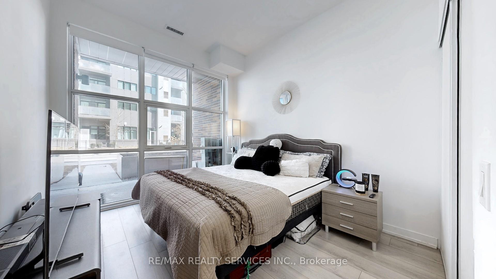 2 Bedrooms Condo at 1787 St. Clair,  Toronto For sale