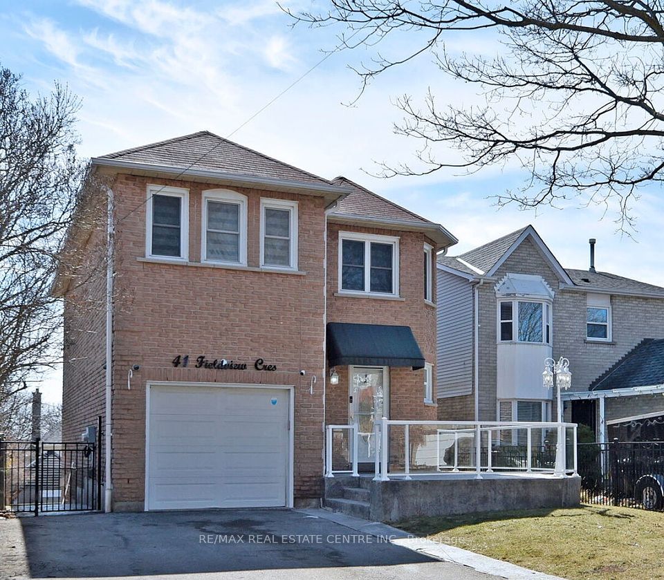 41 Fieldview Crescent