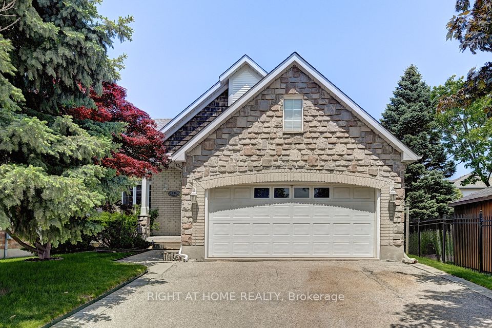 436 Dansbury