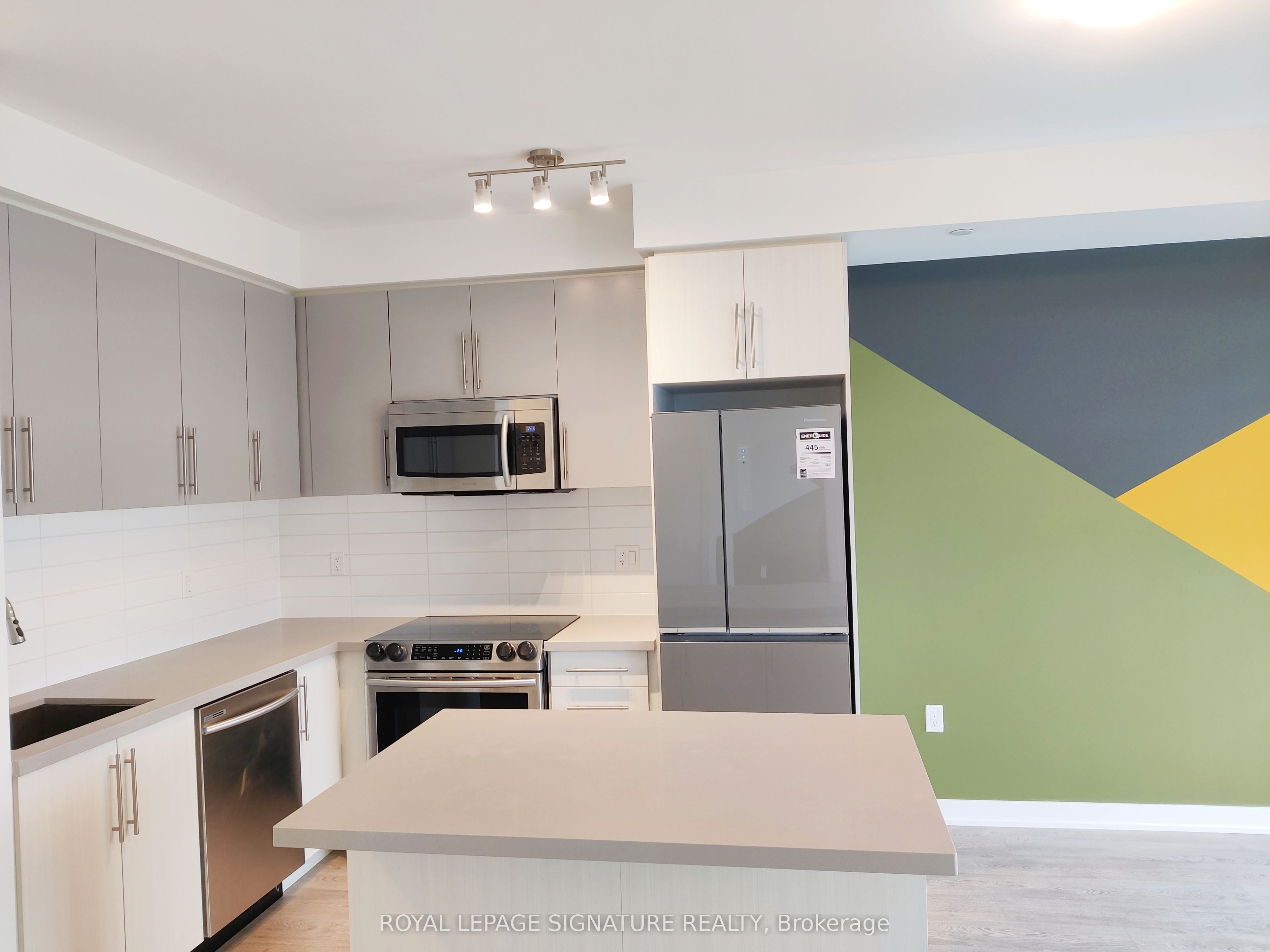 4699 Glen Erin Drive, #303