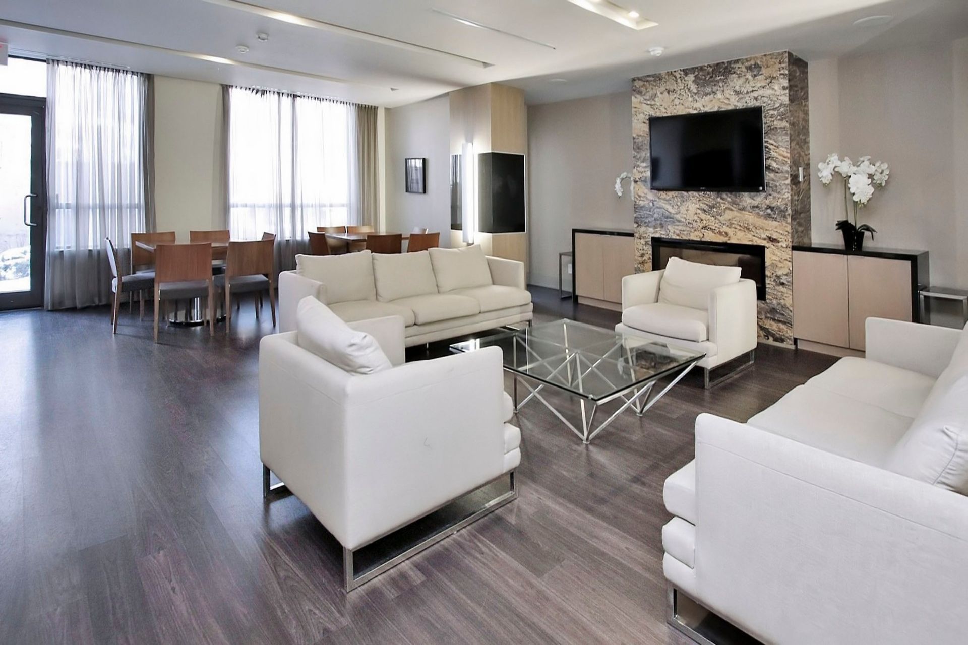1060 Sheppard Avenue W 719