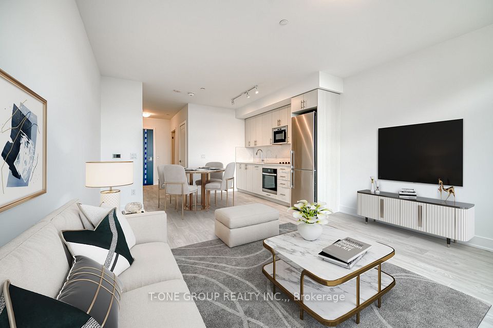 2545 Simcoe