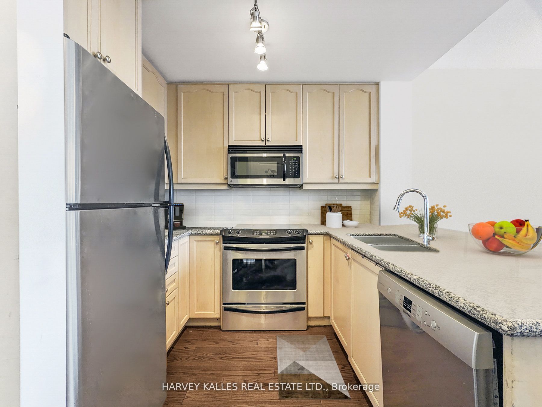308 Palmerston Avenue PH09
